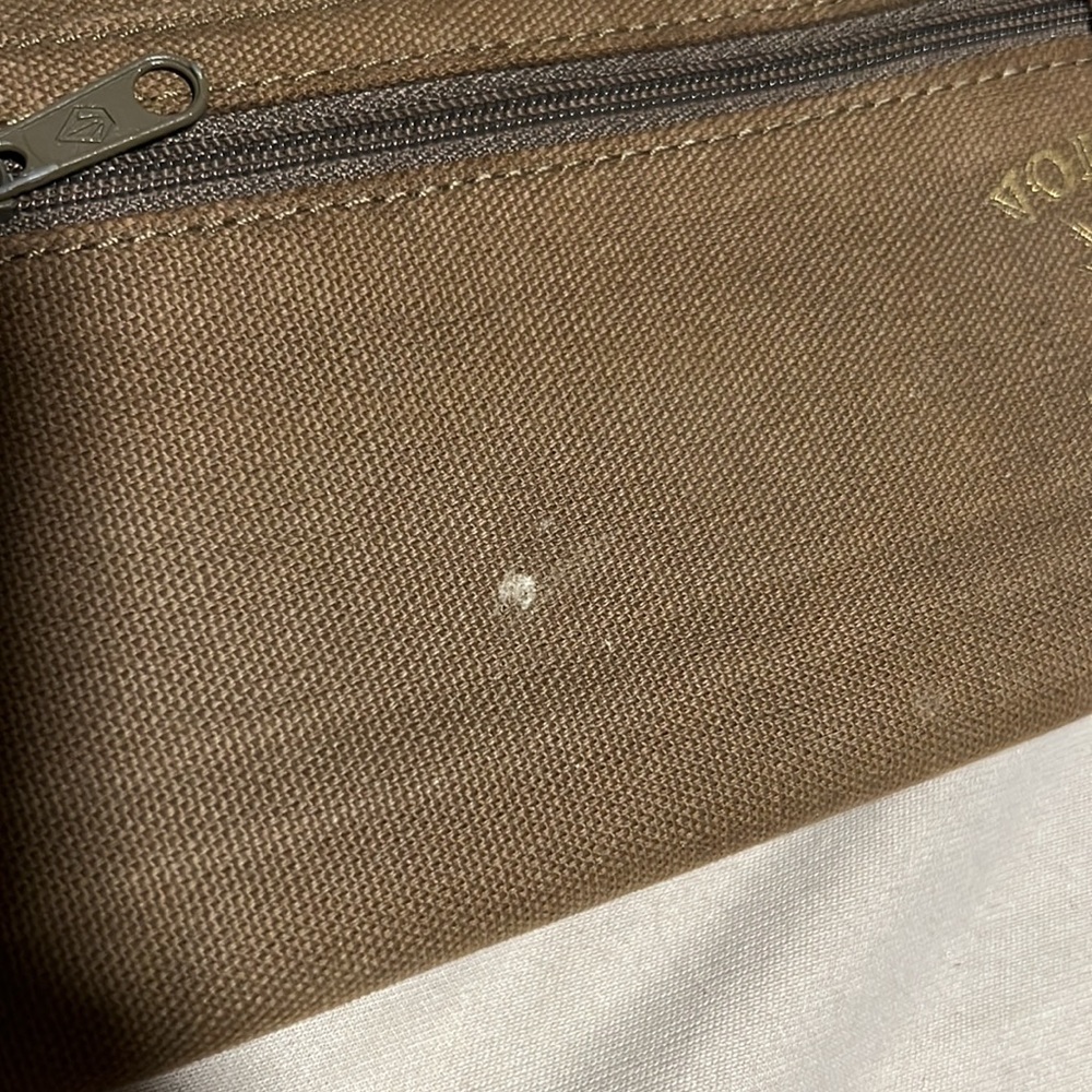 Volcom Wallet - Picture 6 of 7